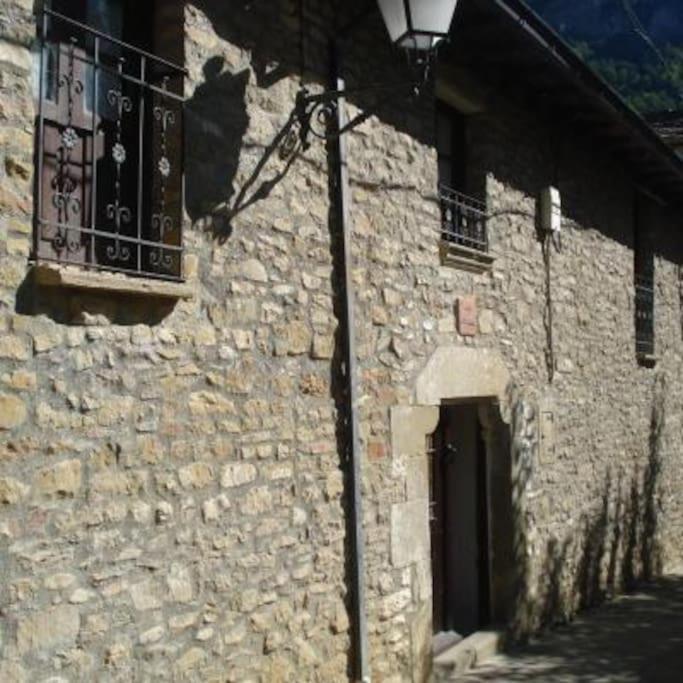 Casa Rural Barangua En El Pirineo Aragones Santa Cruz de la Serós Екстериор снимка